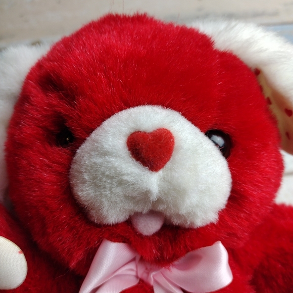 Vintage Fairview Teddy Bear Red Valentine Stuffed Animal Plush 8" sitting - Picture 5 of 9